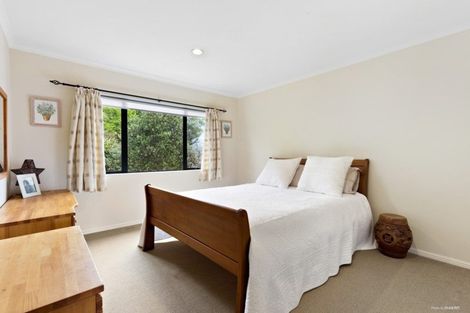 Photo of property in 33 Byblos Place, The Gardens, Auckland, 2105