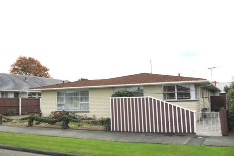Photo of property in 2/21 Apollo Place, Papanui, Christchurch, 8052