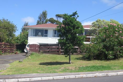 Photo of property in 2/4 James Street, Bayview, Auckland, 0629