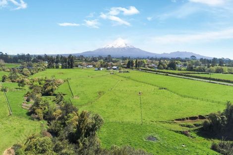 Photo of property in 20 Tariki Road South, Tariki, Stratford, 4390