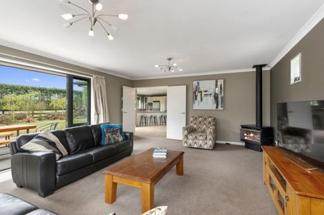 Photo of property in 40 Swamp Road, Loburn, Rangiora, 7472