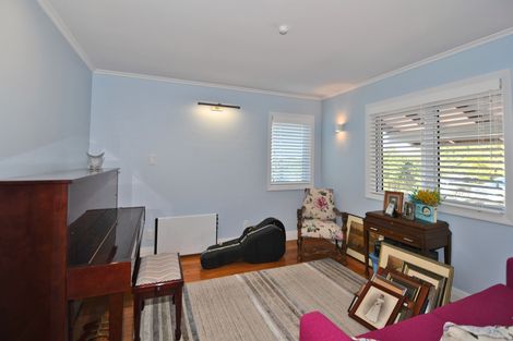 Photo of property in 22 Muncaster Road, Snells Beach, 0920