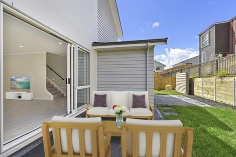 Photo of property in 7 George Mcwhirter Avenue, Massey, Auckland, 0614