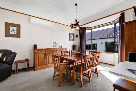 Photo of property in 38 Victoria Street, Patea, 4520