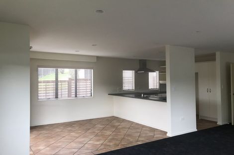 Photo of property in 1/15 Glastron Place, Bayview, Auckland, 0629