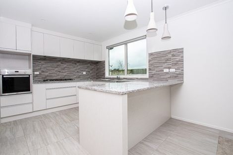 Photo of property in 27 Cabourne Drive, Glenview, Hamilton, 3206