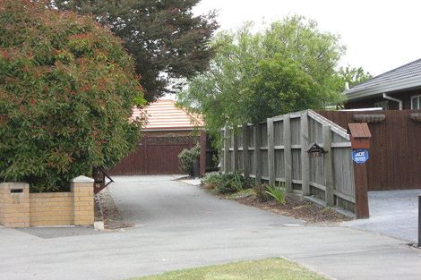 Photo of property in 15 Copperfield Close, Parklands, Christchurch, 8083