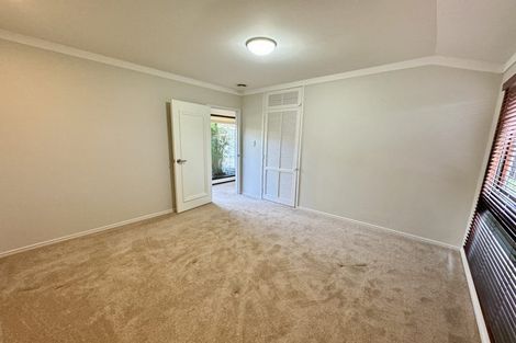 Photo of property in 10 Marine Terrace, Bayswater, Auckland, 0622