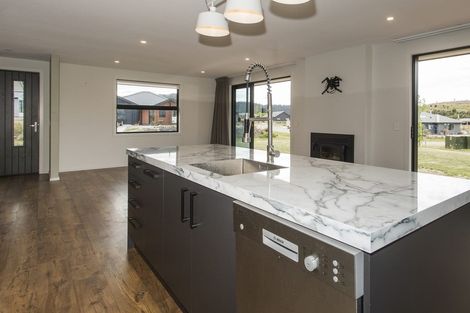 Photo of property in Luggate Park, 38 Cooper Crescent, Luggate, Cromwell, 9383