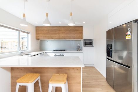 Photo of property in 10 Hea Road, Hobsonville, Auckland, 0616