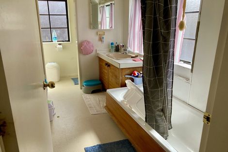 Photo of property in 7/136 Karori Road, Karori, Wellington, 6012