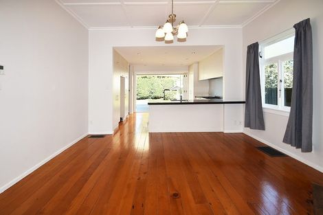 Photo of property in 28 Wairere Avenue, Mount Albert, Auckland, 1025