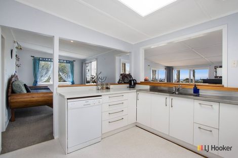 Photo of property in 17 The Crescent, Waihi Beach, 3611