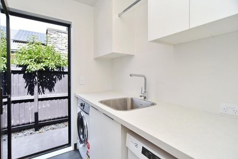 Photo of property in 33 Kohunga Crescent, Bottle Lake, Christchurch, 8083