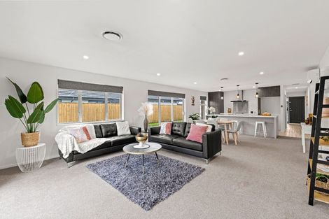 Photo of property in 6 Longcot Drive, Rolleston, 7615