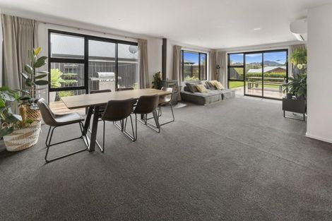 Photo of property in 11 Huntaway Close, Stoke, Nelson, 7011