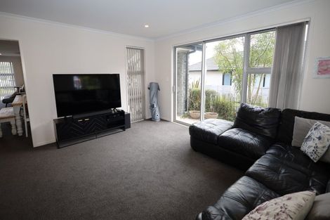 Photo of property in 35 Rochfort Crescent, Pyes Pa, Tauranga, 3112