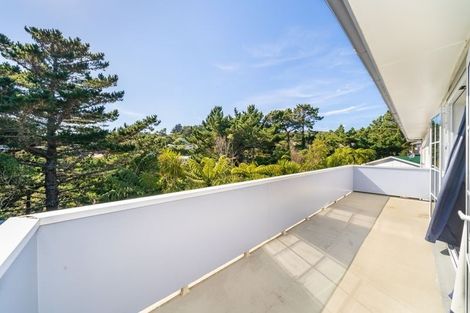 Photo of property in 18 Glen Alton Avenue, Paparangi, Wellington, 6037