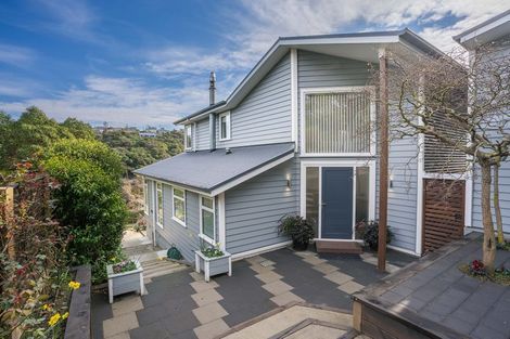 Photo of property in 2 Leyden Terrace, Andersons Bay, Dunedin, 9013