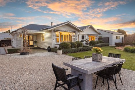 Photo of property in 2 Church Street, Amberley, 7410