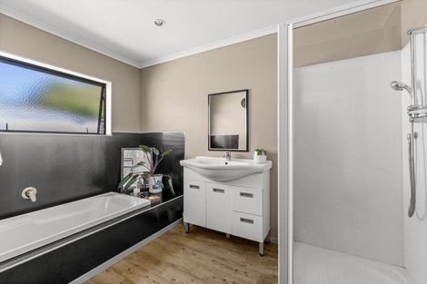 Photo of property in 27a Mill Road, Clive, 4102