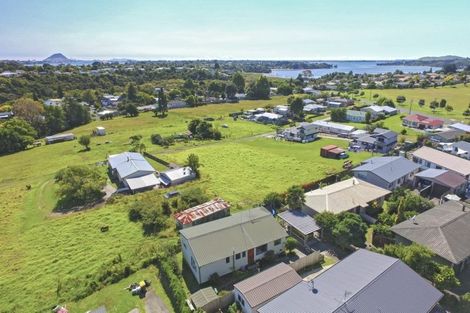 Photo of property in 10a Te Arawa Place, Welcome Bay, Tauranga, 3112