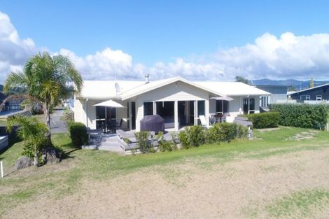 Photo of property in 157 The Fairway, Matarangi, Whitianga, 3592