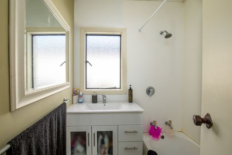 Photo of property in 22 Marslin Street, Alexandra, 9320