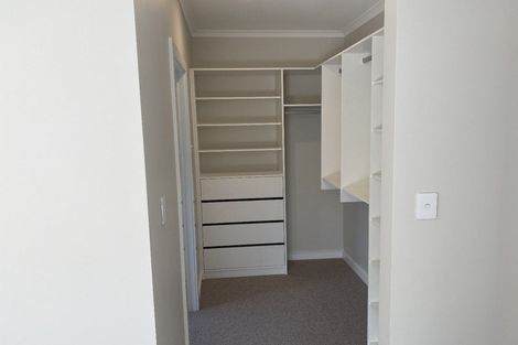 Photo of property in 2 Grove Lane, Omokoroa, 3114