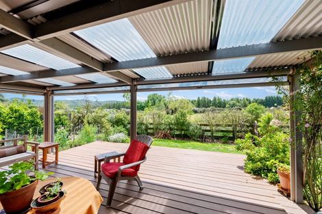 Photo of property in 98 Kinloch Road, Kinloch, Taupo, 3377