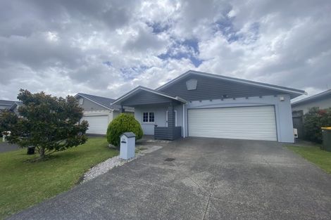 Photo of property in 28 Mulvaney Crescent, Henderson, Auckland, 0612