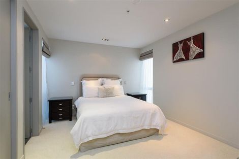 Photo of property in Blanc, 3e/136 Oriental Parade, Oriental Bay, Wellington, 6011