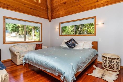 Photo of property in 467 Heatley Road, Whakapirau, Maungaturoto, 0583
