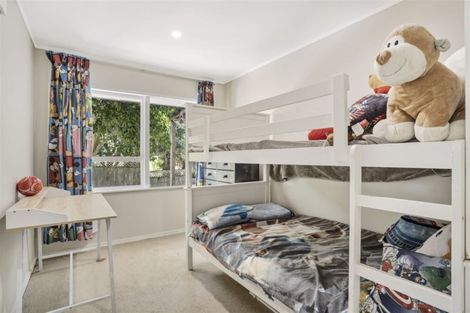 Photo of property in 4 Dunraven Place, Torbay, Auckland, 0630