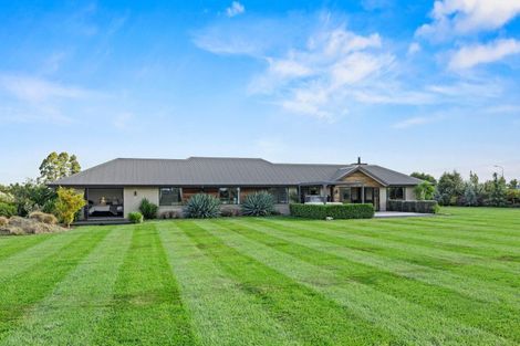 Photo of property in 22 Landsborough Drive, Darfield, 7571