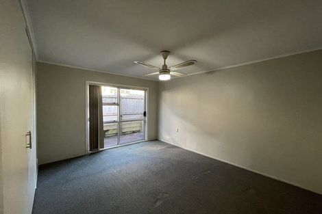 Photo of property in 94 Don Buck Road, Massey, Auckland, 0614