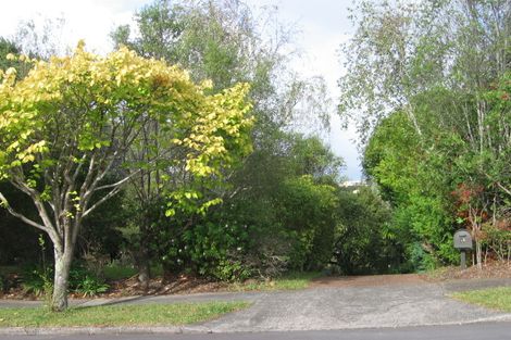 Photo of property in 18 Blundell Place, Chatswood, Auckland, 0626