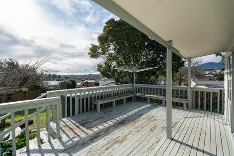 Photo of property in 72 Richmond Avenue, Richmond Heights, Taupo, 3330