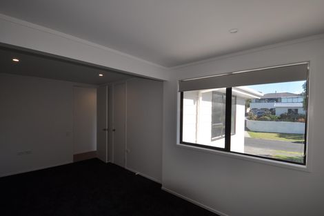 Photo of property in 8 Awatere Place, Snells Beach, 0920