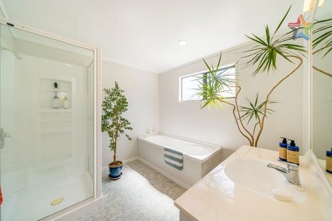 Photo of property in 36a Maungaraki Road, Korokoro, Lower Hutt, 5012