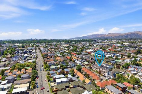 Photo of property in 8a Broadbent Street, Riccarton, Christchurch, 8041