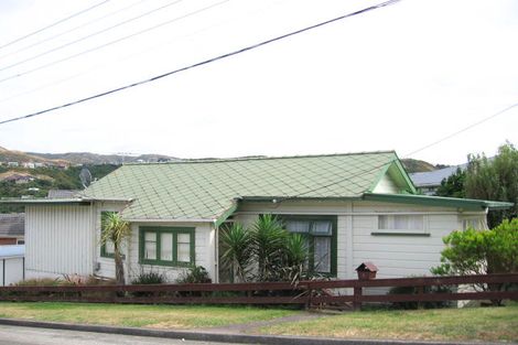 Photo of property in 4 Liffey Street, Island Bay, Wellington, 6023