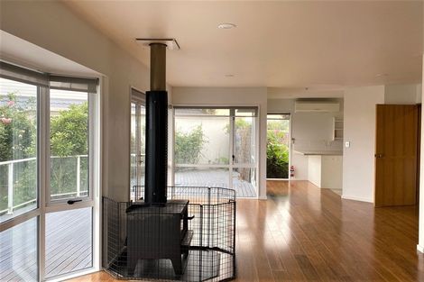 Photo of property in 112a Penruddock Rise, Westmorland, Christchurch, 8025