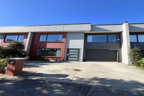 Photo of property in 62 Bordeaux Parade, Te Atatu South, Auckland, 0610