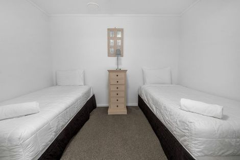 Photo of property in Atlas Apartments, 17/49 Maunganui Road, Mount Maunganui, 3116