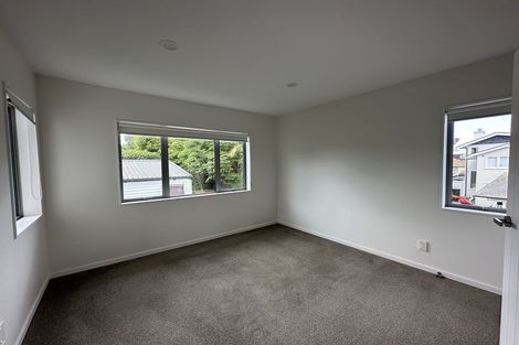 Photo of property in 2a Hemi Street, Narrow Neck, Auckland, 0622