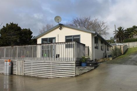 Photo of property in Hurndall Street East, Maungaturoto, 0520