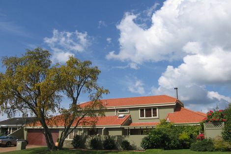 Photo of property in 14 Selwyn Road, Lynmore, Rotorua, 3010