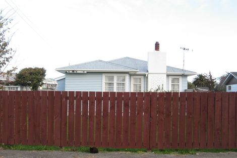 Photo of property in 27 Iti Street, Otaki, 5512