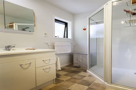 Photo of property in 37b Mount Avenue, Pauanui, Hikuai, 3579